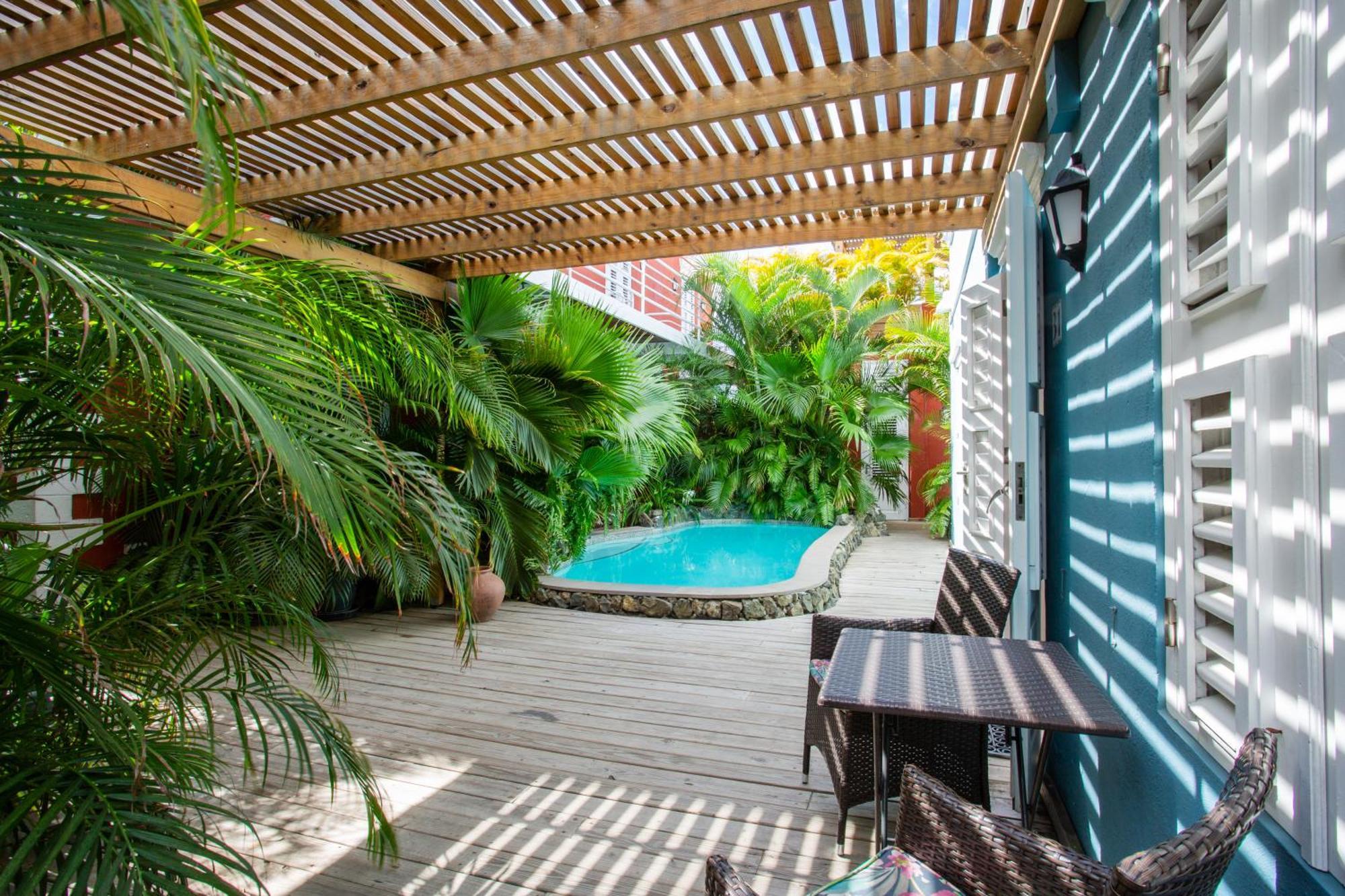 Апартаменты Curacao Gardens Виллемстад Номер фото